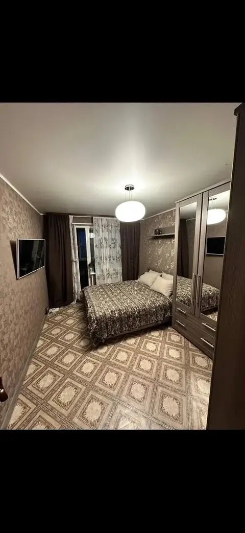 3-комн. квартира, улица Энтузиастов, 1
